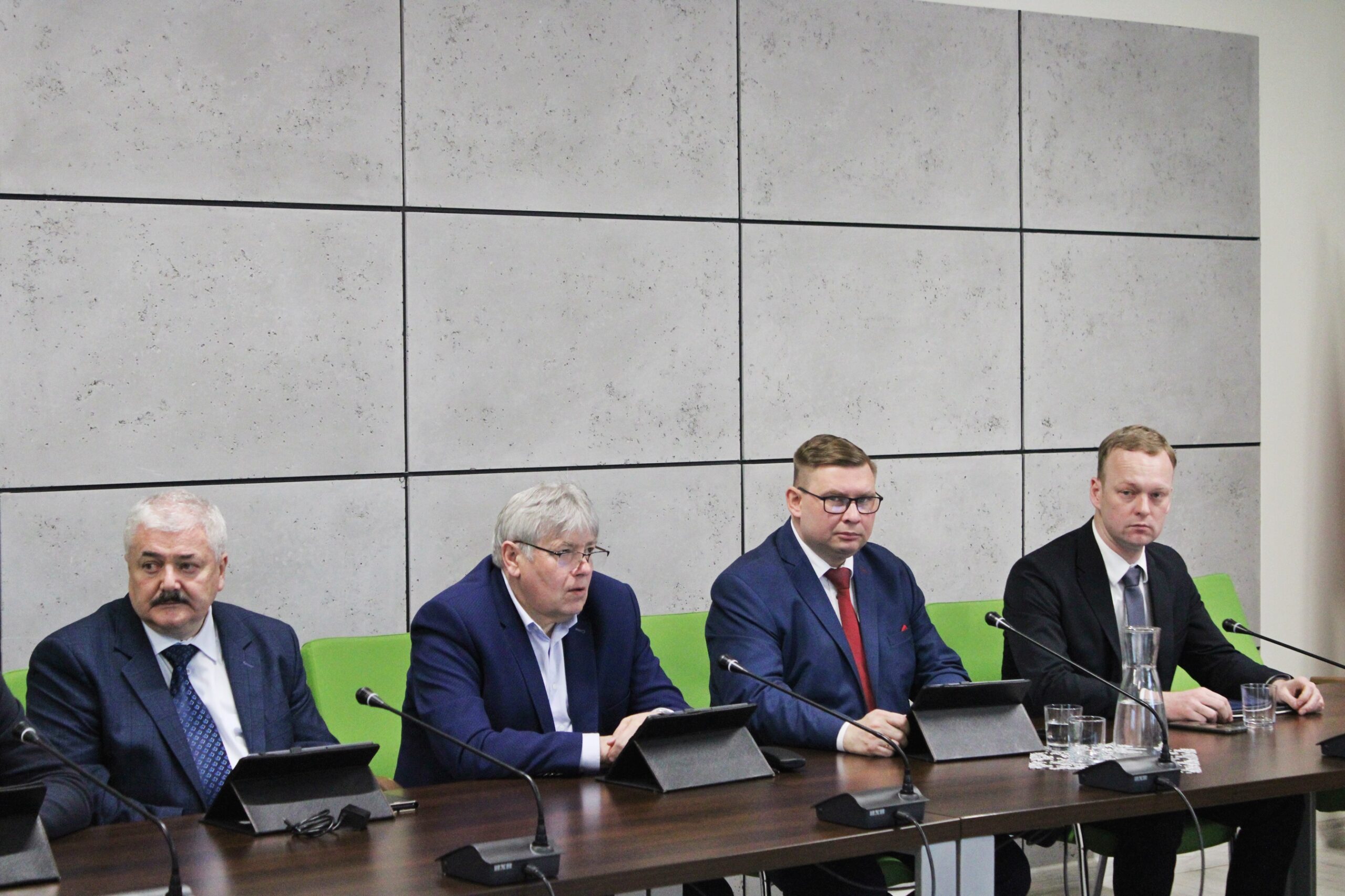 LXVIII Sesja Rady Powiatu Rawickiego.