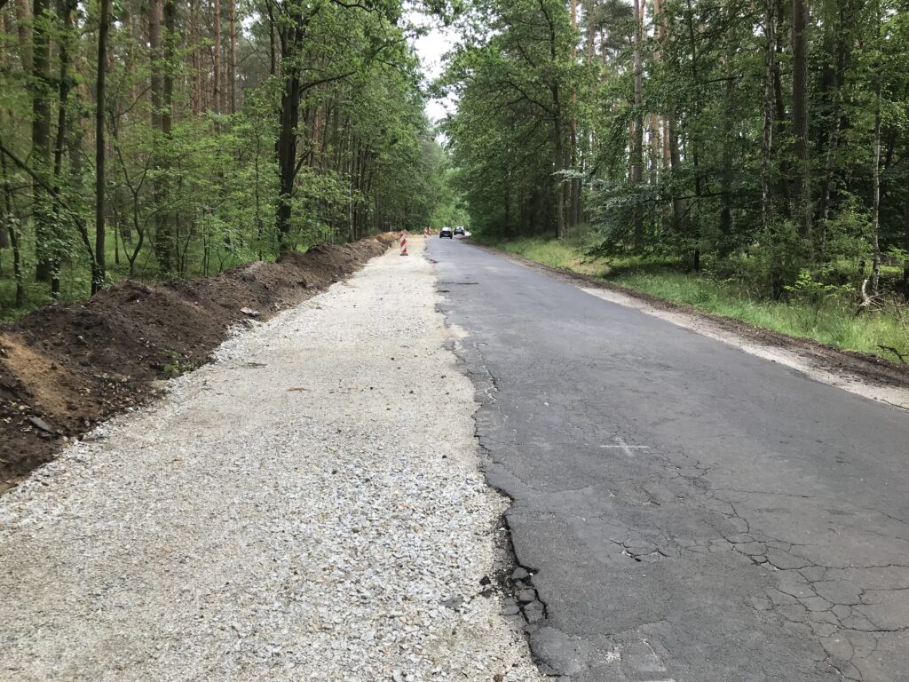 Przebudowa drogi powiatowej nr 5490 P Pakosław - Białykał, odcinek Sowy - Białykał".