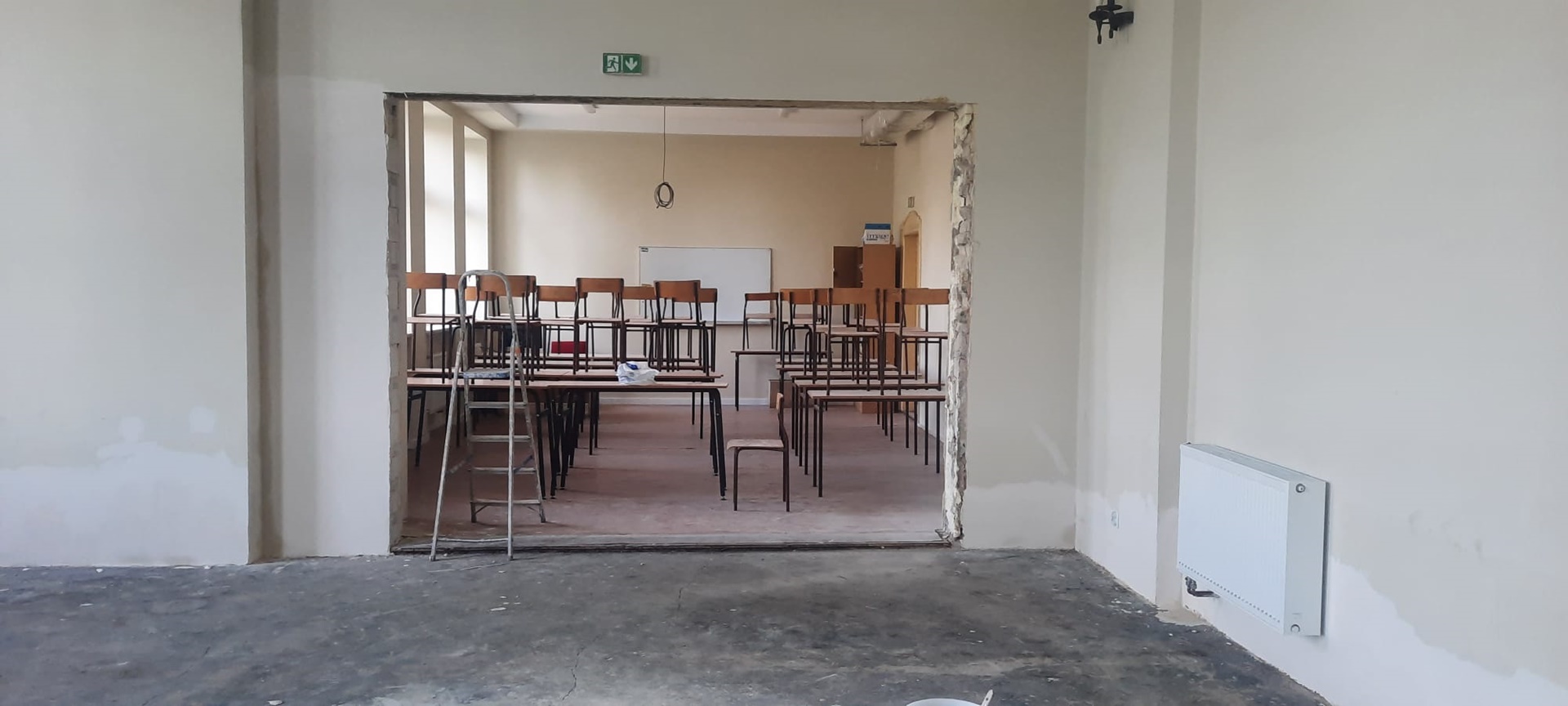 Wakacyjne prace remontowe na terenie placówek oświatowych