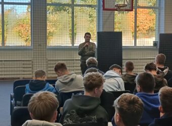 Spotkanie z leśniczym - fascynująca lekcja o przyrodzie