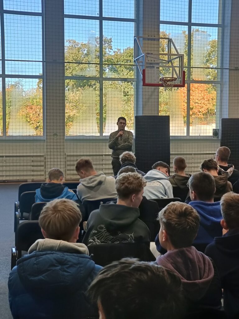 Spotkanie z leśniczym - fascynująca lekcja o przyrodzie