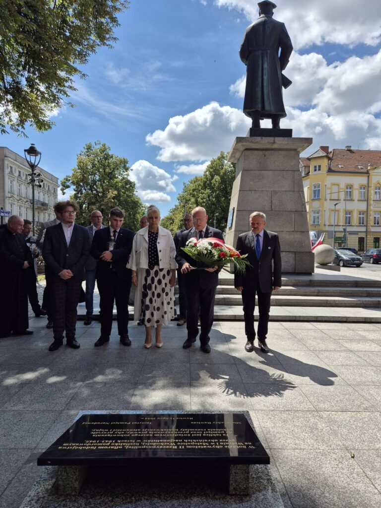 składanie kwiatów - Wołyń
